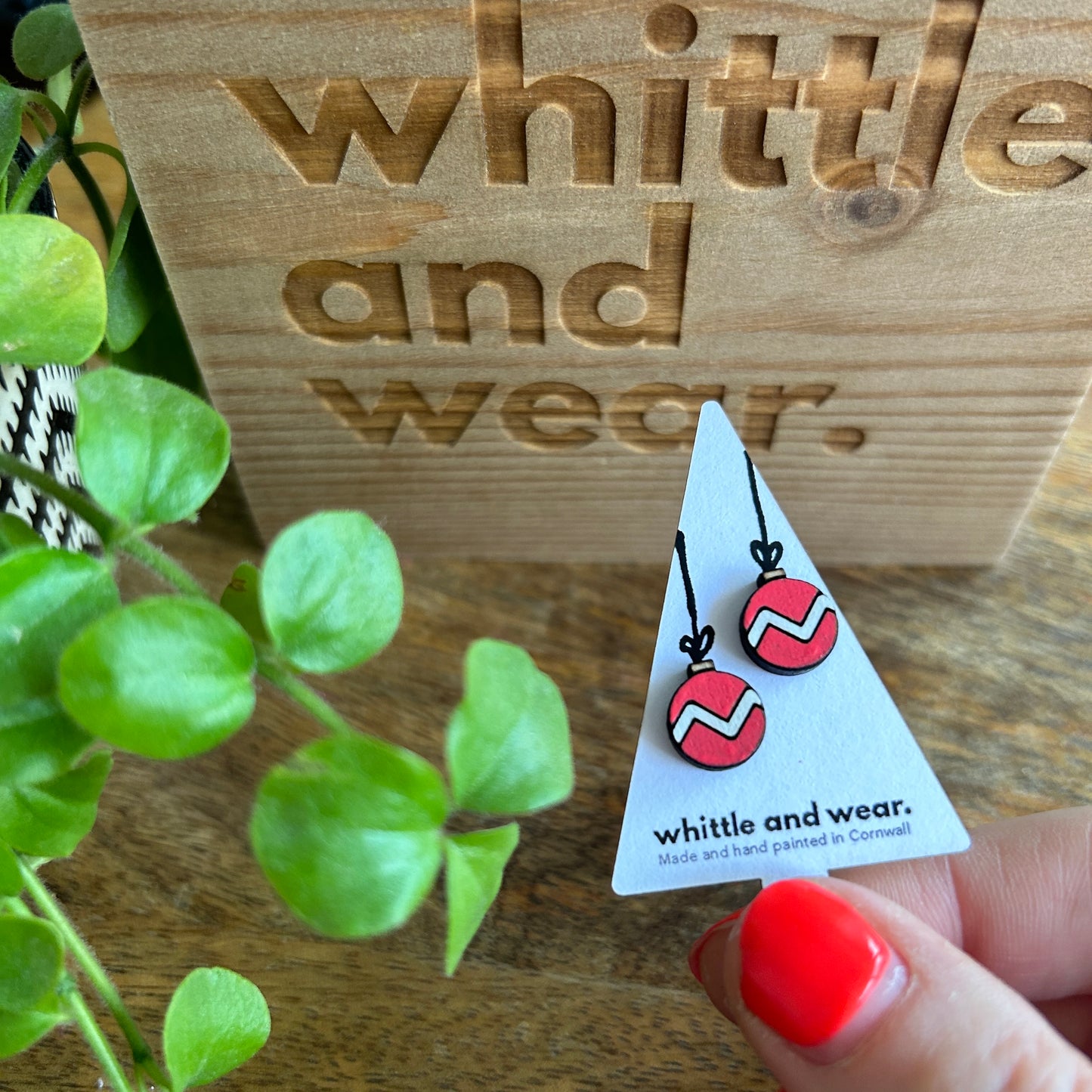 Christmas bauble studs. Red with white