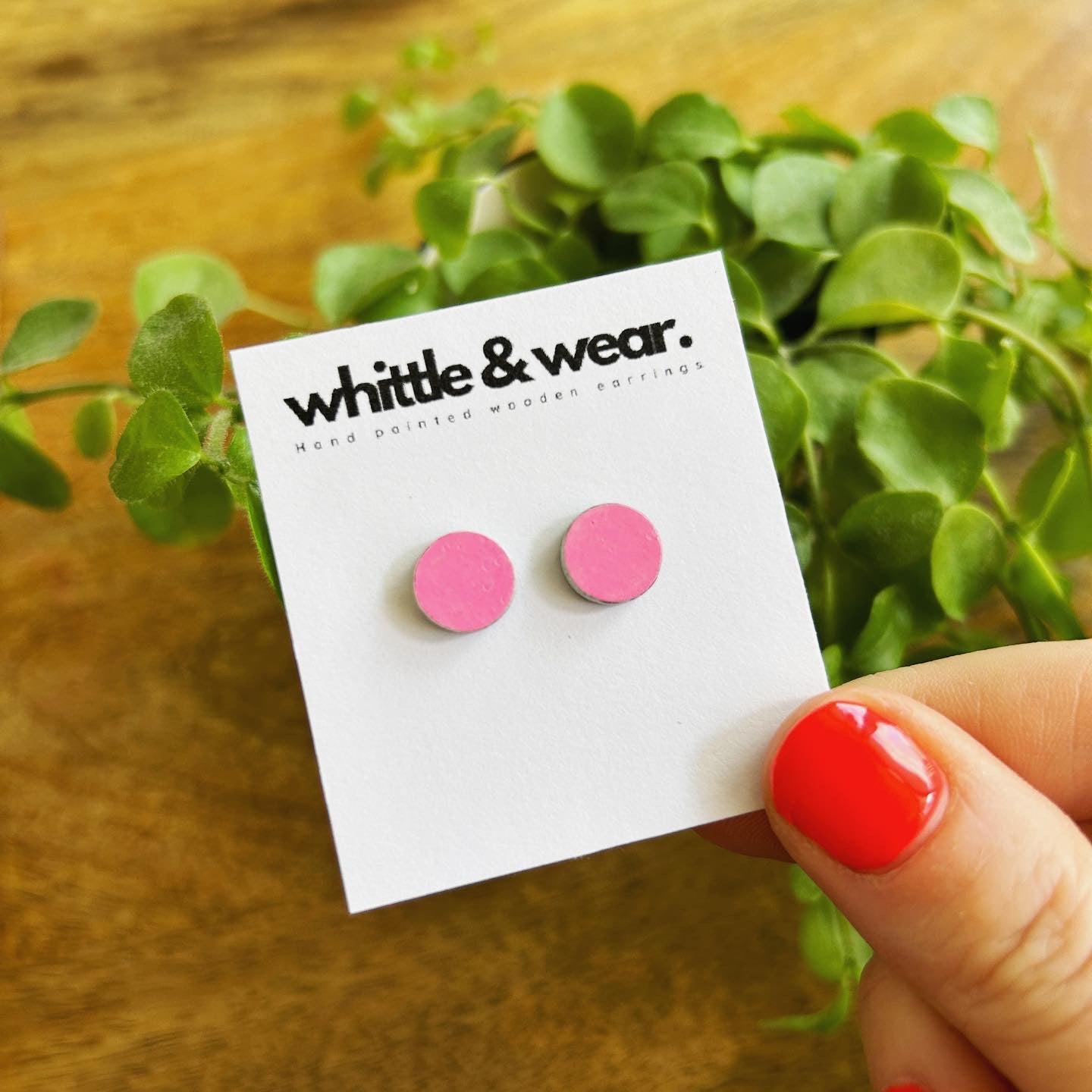 Round studs. Light Pink