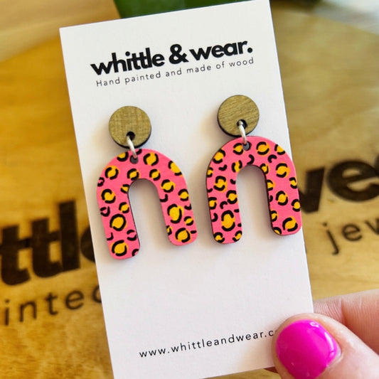 U shaped dangle - pink animal print