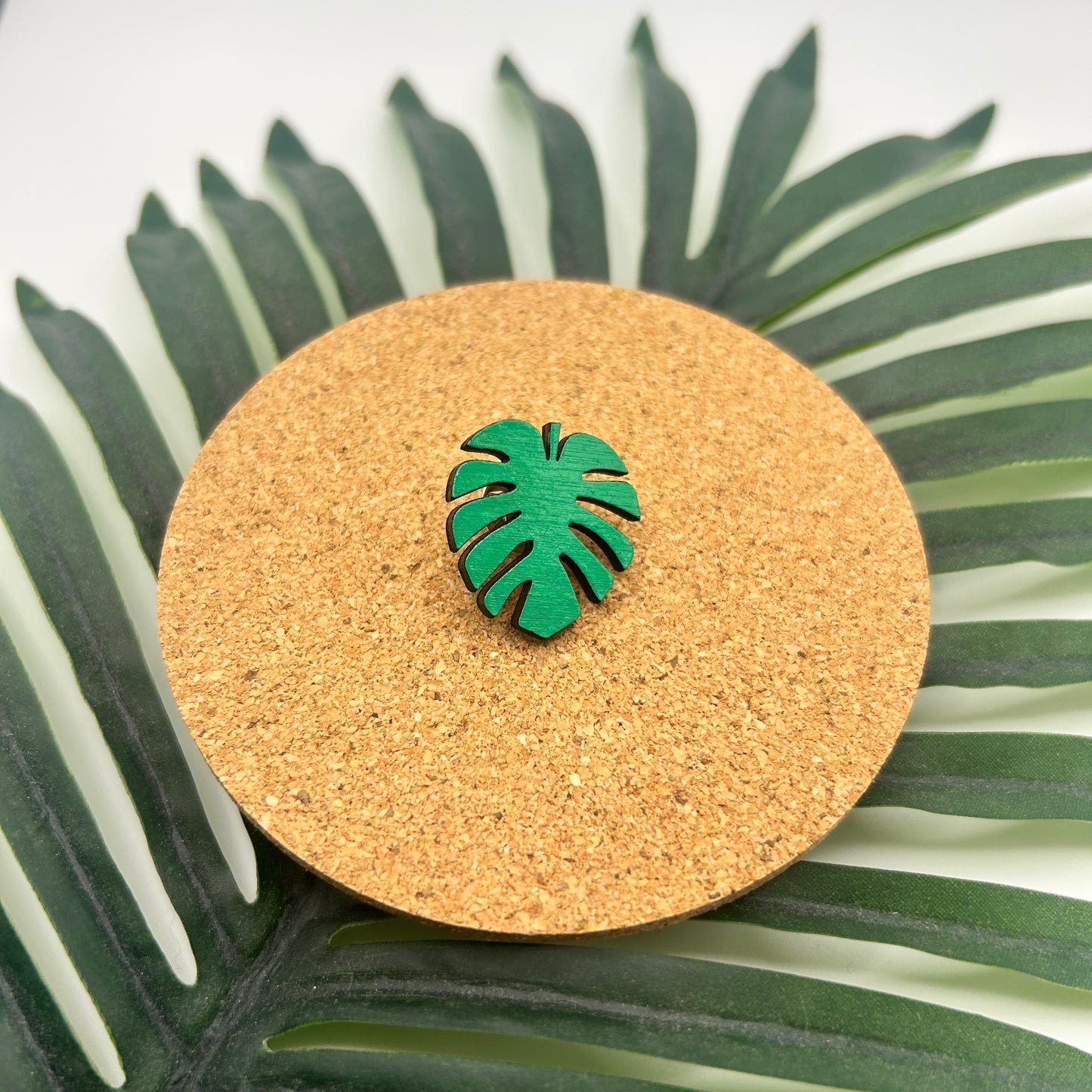 Wooden pin badge - Monstera Leaf