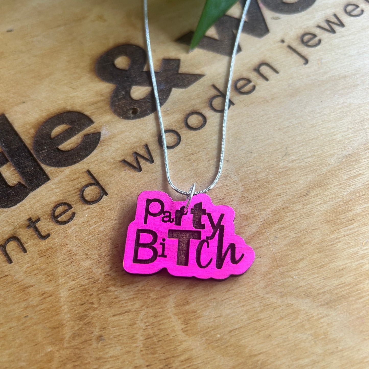 Hand painted wooden necklace - party queen