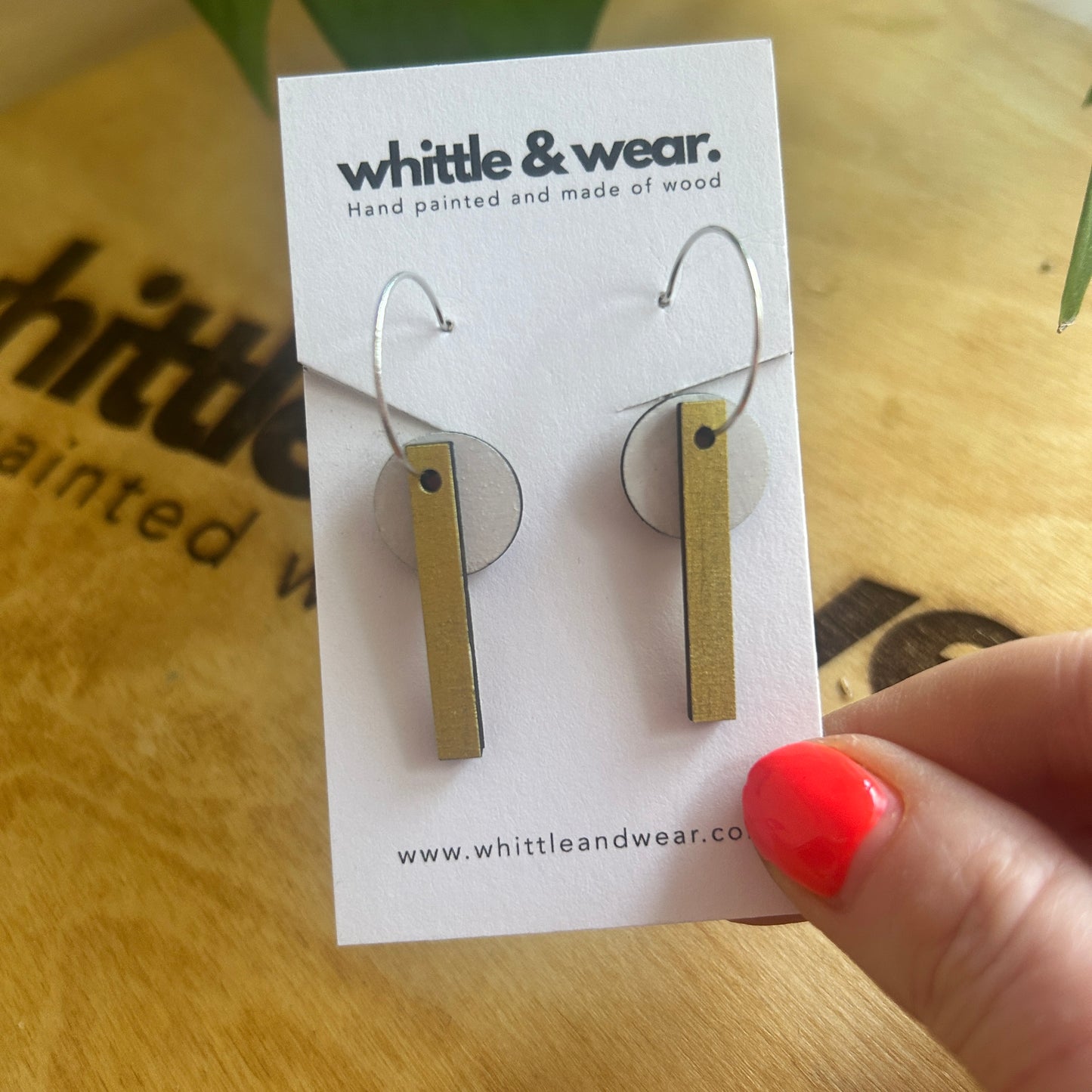 Switch it up hoops black