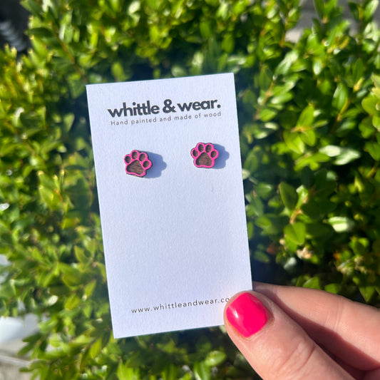 Paw print stud pink
