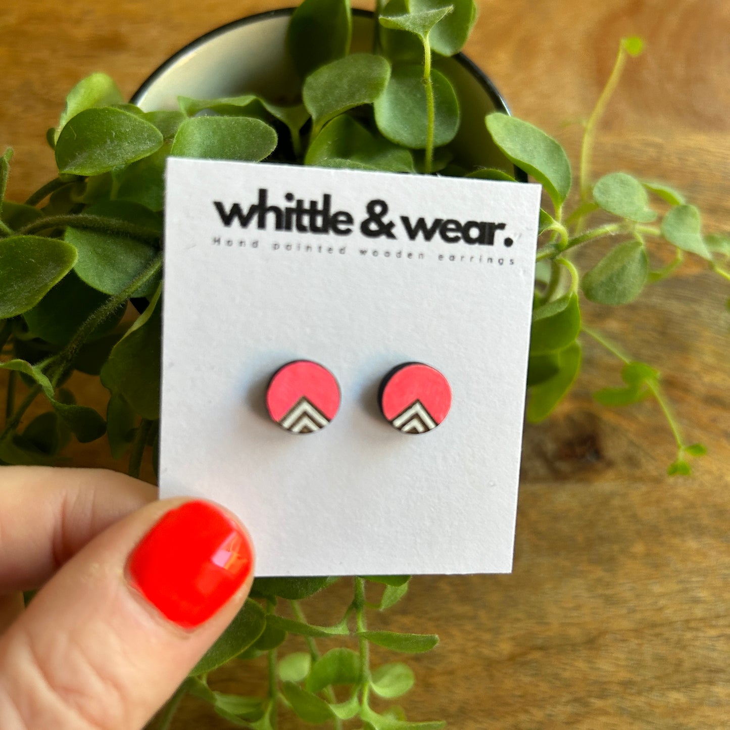 Etched chevrons. Warm pink and white