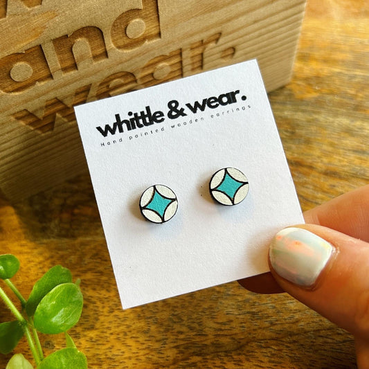 Etched curves. White and turquoise