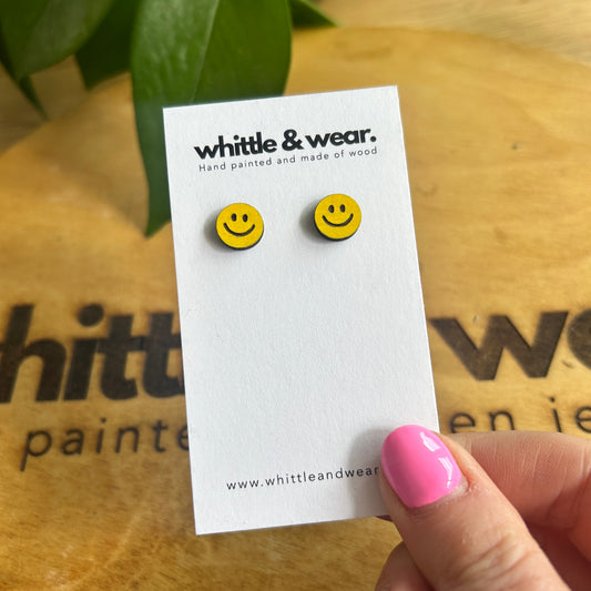 Smile studs yellow