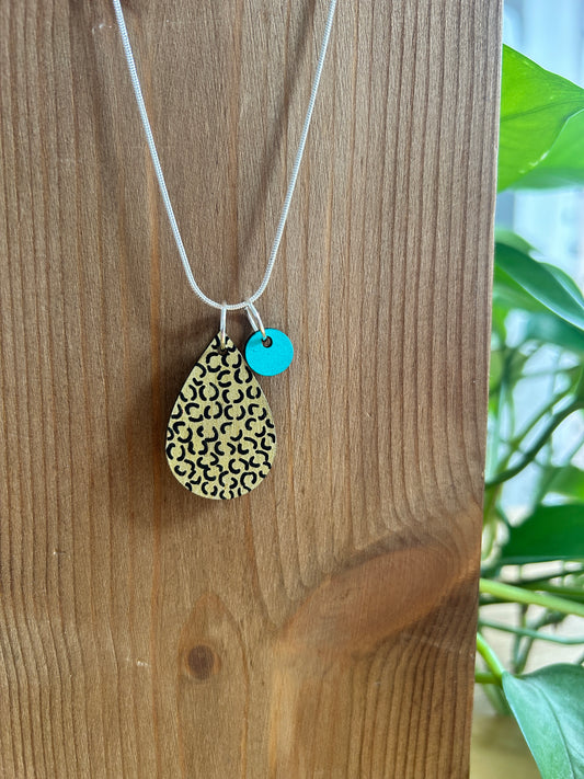 Hand painted wooden necklace 04