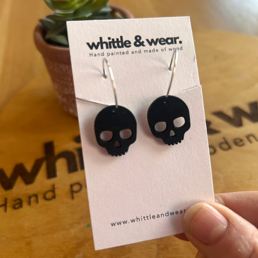 Black skull hoops