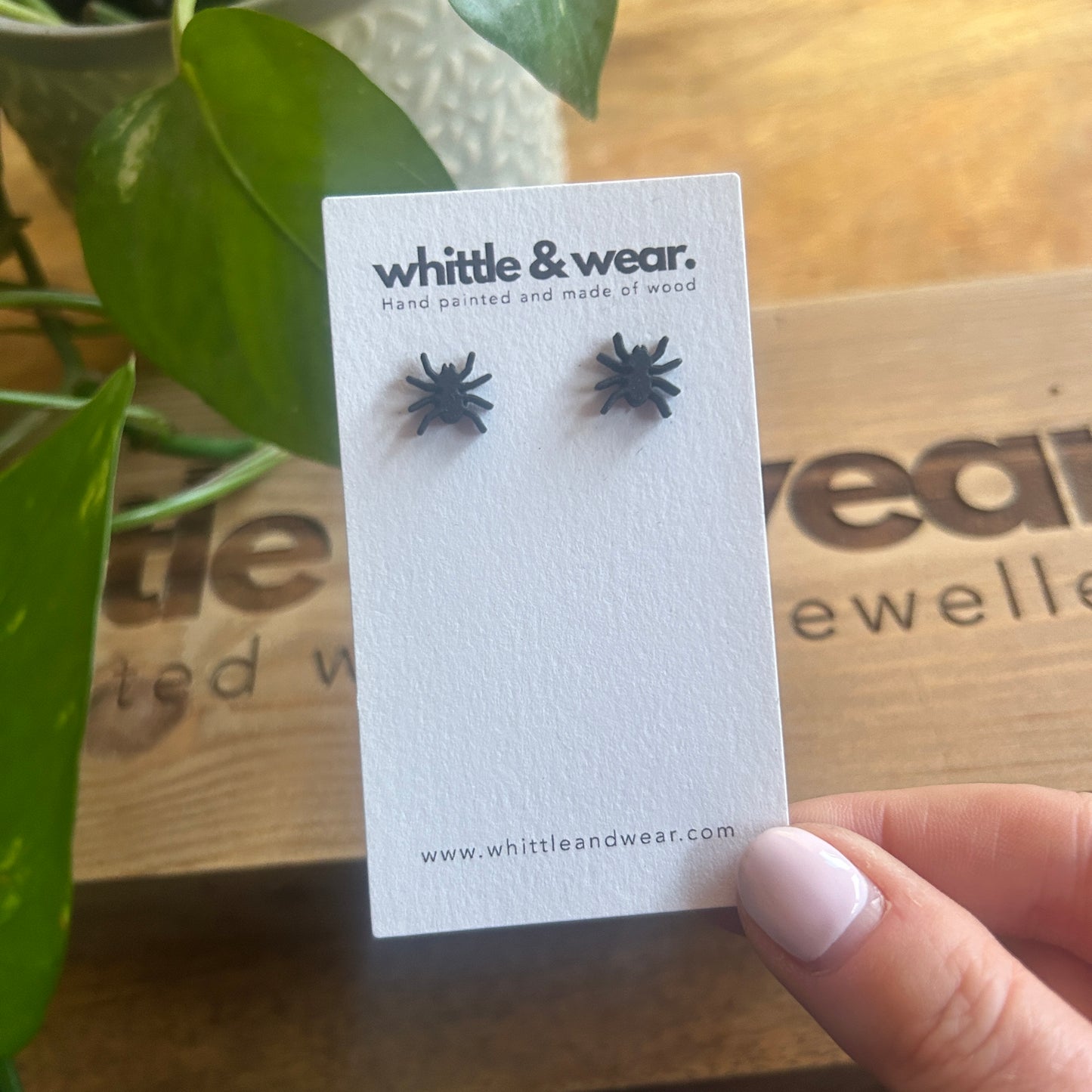 Spider studs