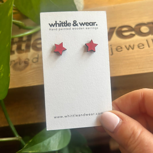 Red star studs